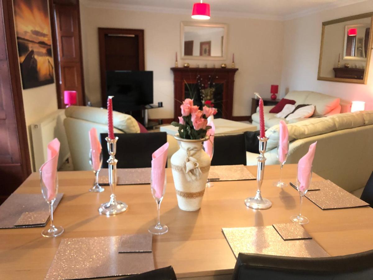 Executive Serviced Apartments 1 Forfar Dış mekan fotoğraf